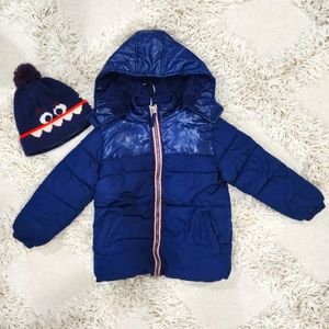 EUC 4T IXtreme Hooded Puffer Coat  Blue with free Hat (free hat)